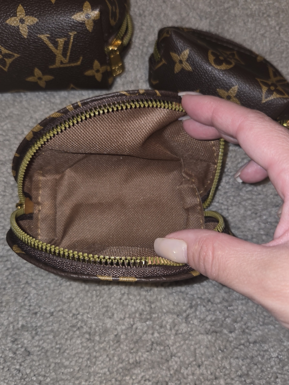 Pouch Set - Picture 2 of 3